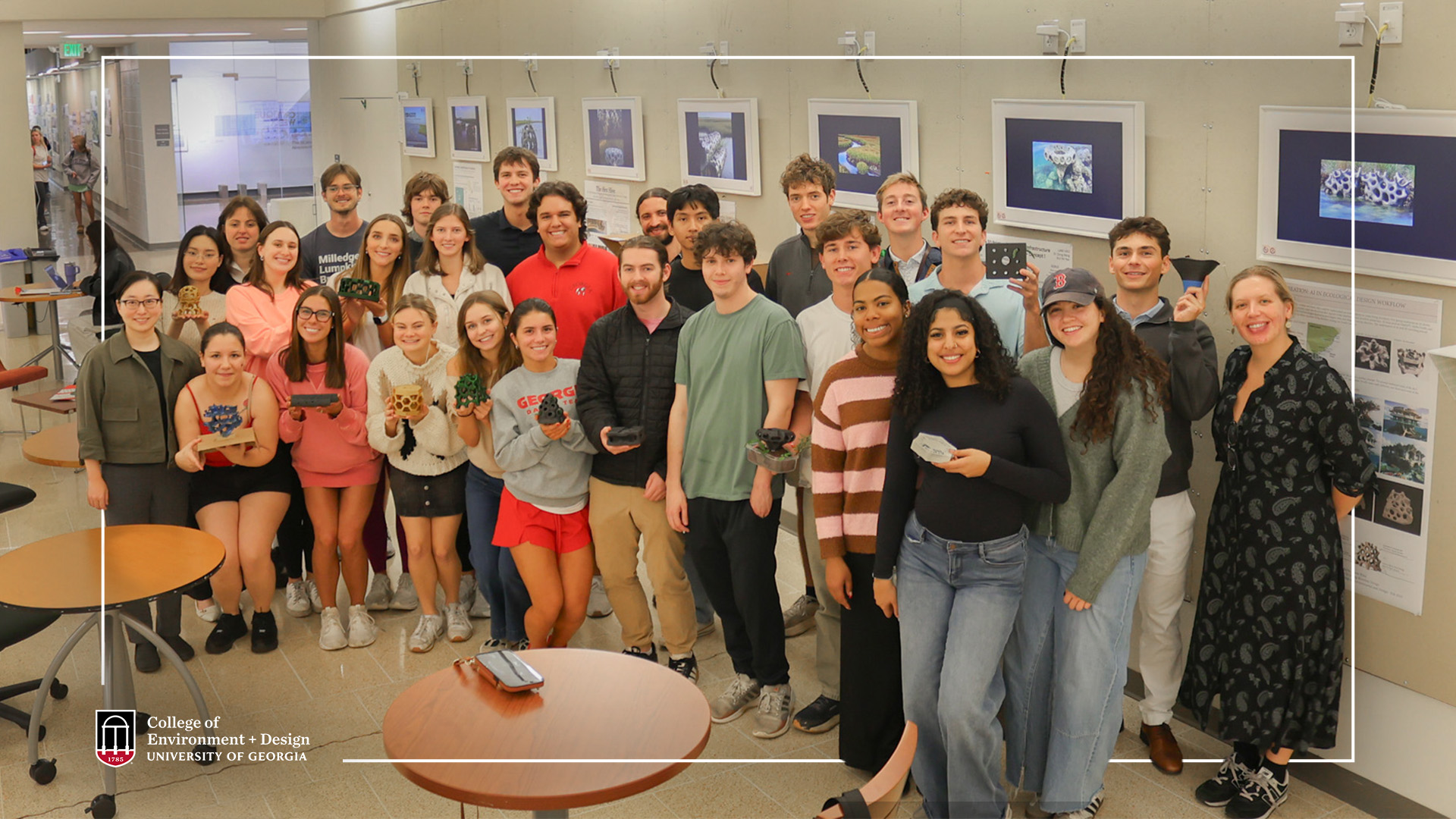 Group picture of Dr. Qiong Wang's LAND 4360 Advanced Landscape Ecology class pose with their final projects.